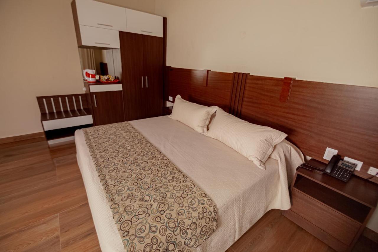 Hotel Sirari By Regina Santa Cruz de La Sierra Extérieur photo