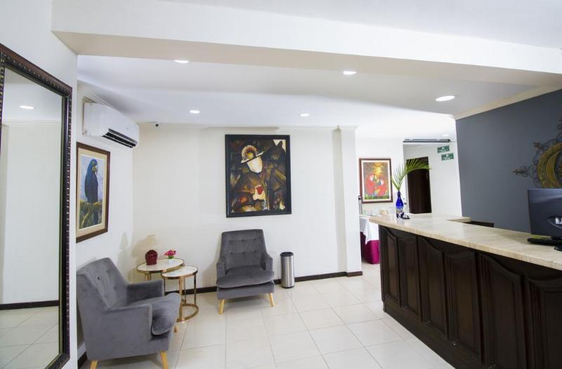 Hotel Sirari By Regina Santa Cruz de La Sierra Extérieur photo
